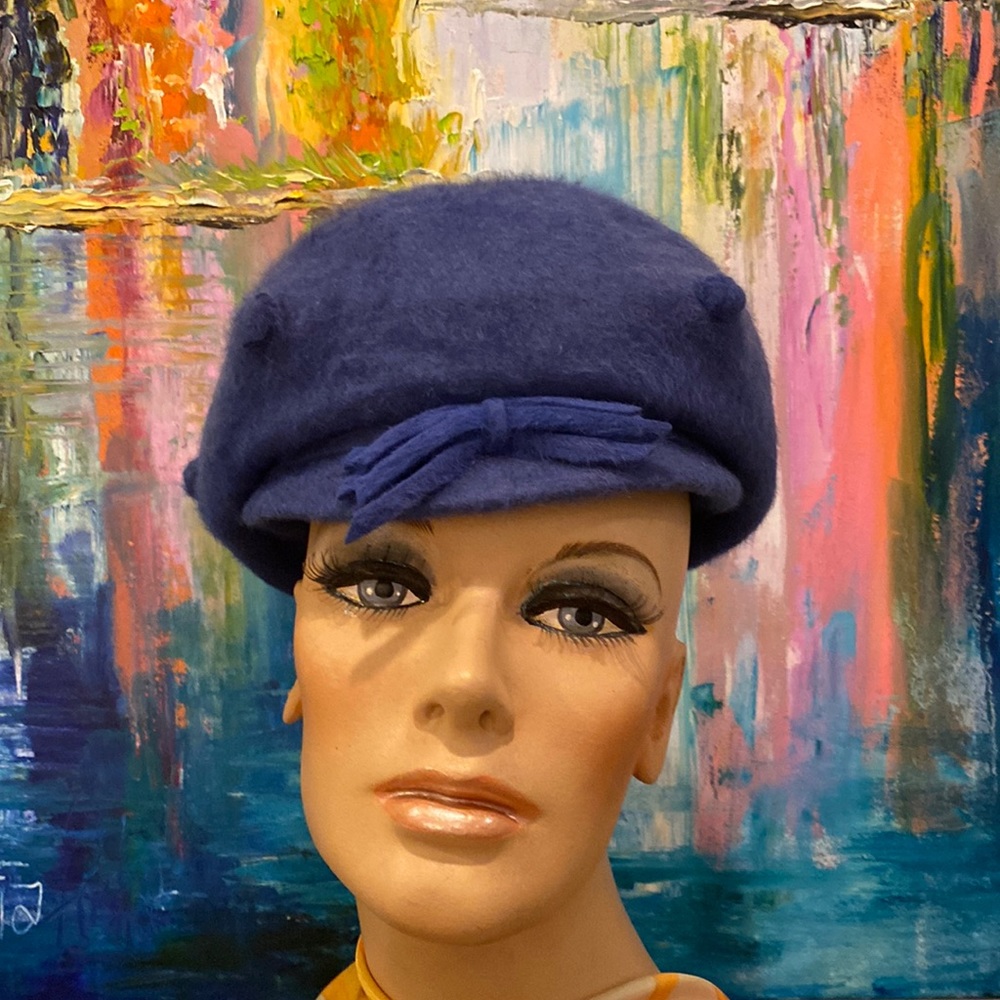 Blue vintage genuine beaver blue hat